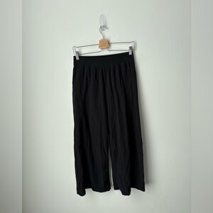 Zyia pleated cropped culotte